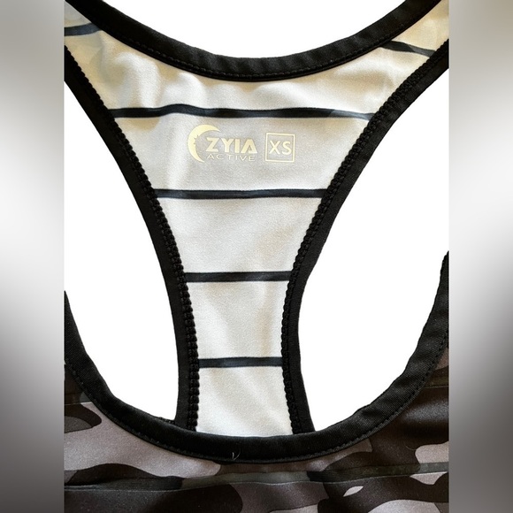 Zyia Black Camo Havana Tank Top - Picture 3 of 10